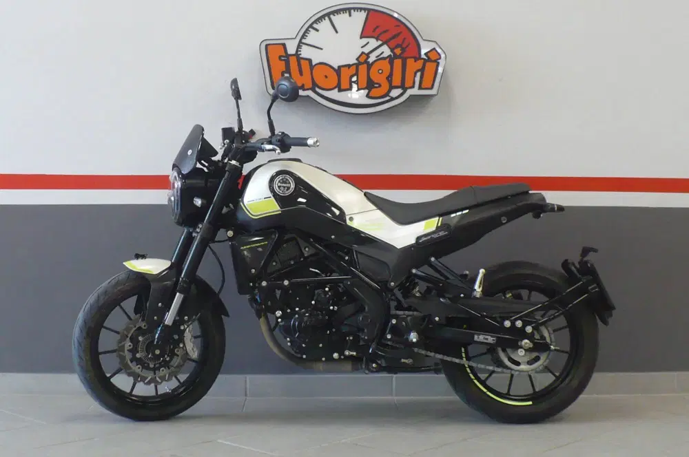 Benelli Leoncino 250