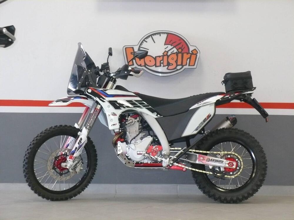 AJP PR7 650 Adventure