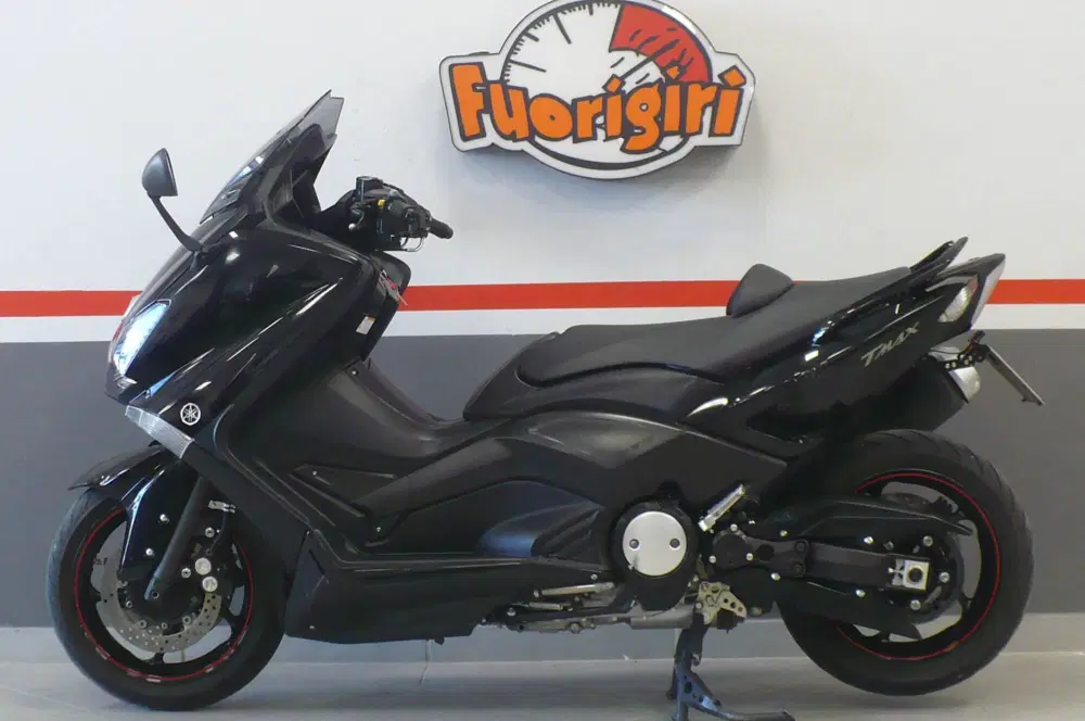Foto Yamaha T-Max 530