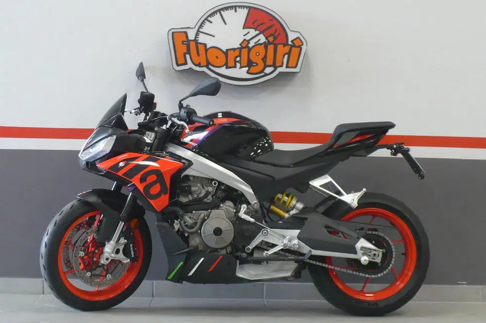 Aprilia Tuono 660