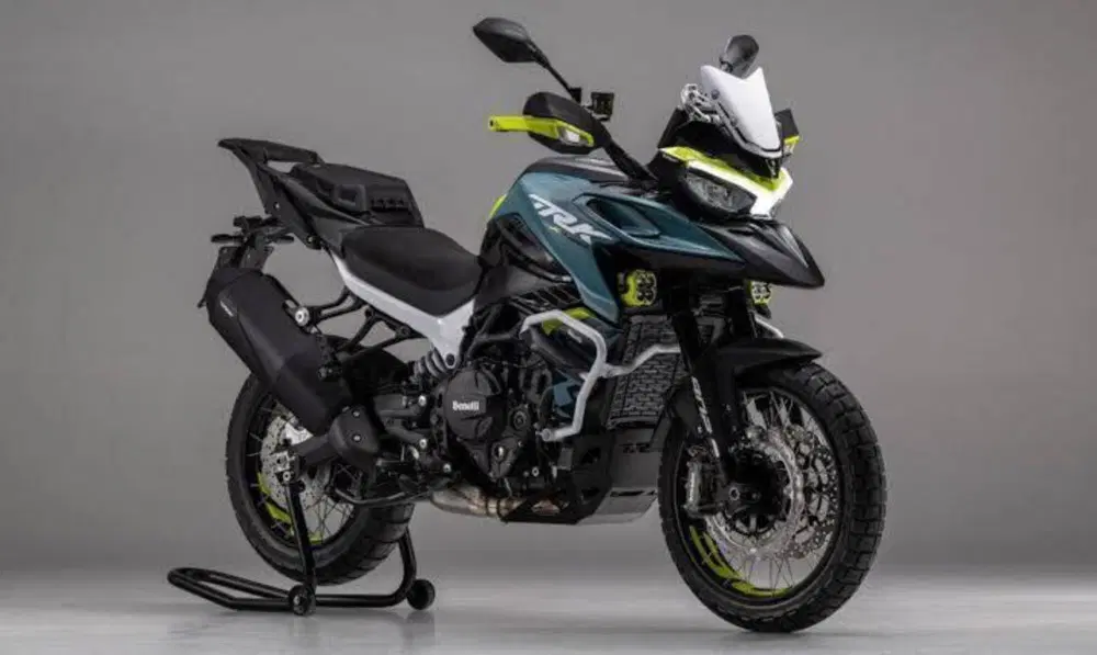 Foto Benelli TRK 902