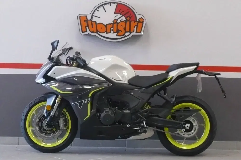 Foto Benelli Tornado 550