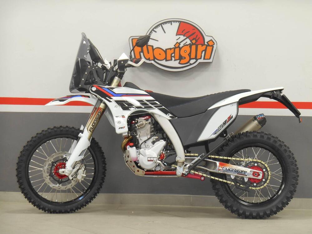 Foto AJP PR7 650 Adventure