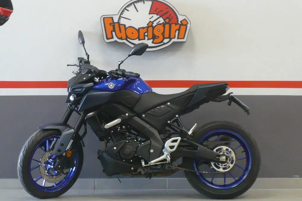 Foto Yamaha MT-125