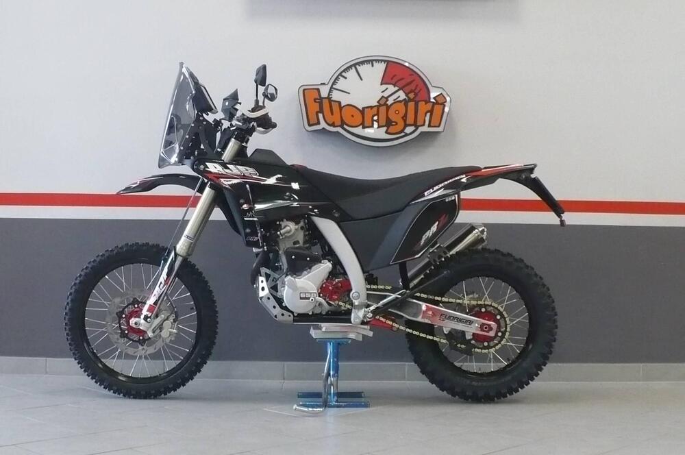 AJP PR7 650 Adventure