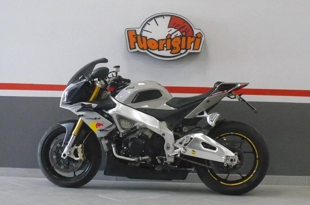 Foto Aprilia Tuono V4 R
