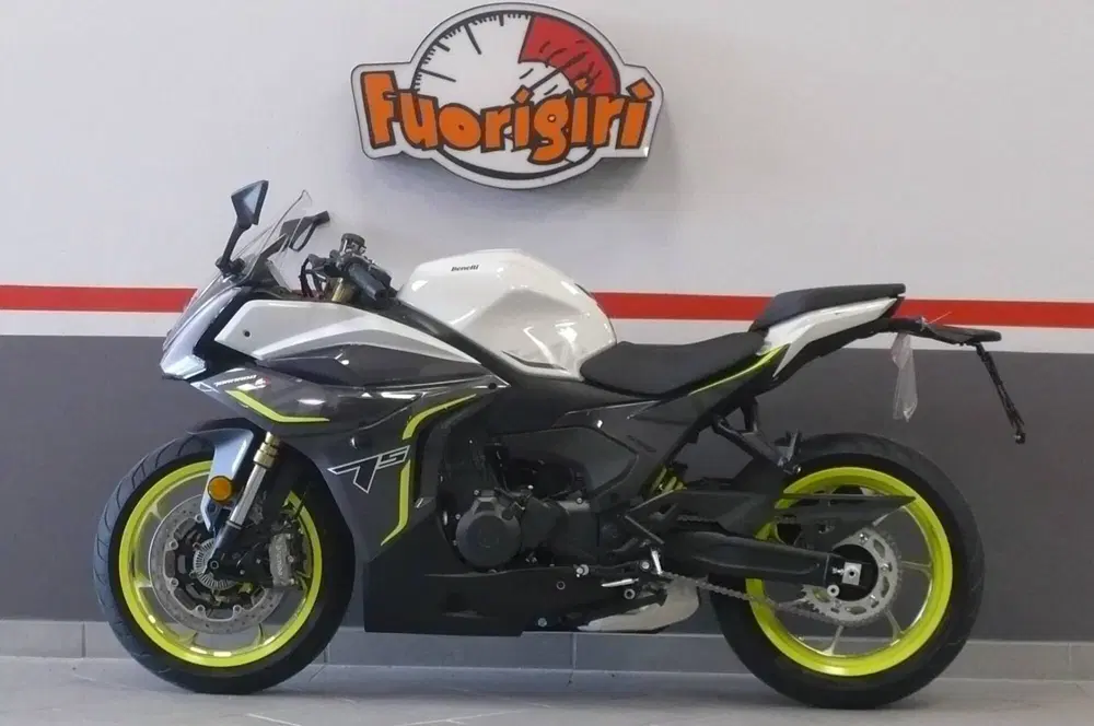 Benelli Tornado 550