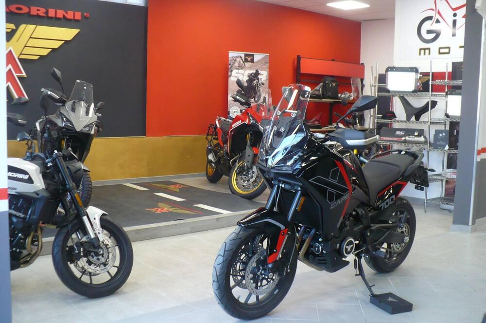 Moto Morini X-Cape 700