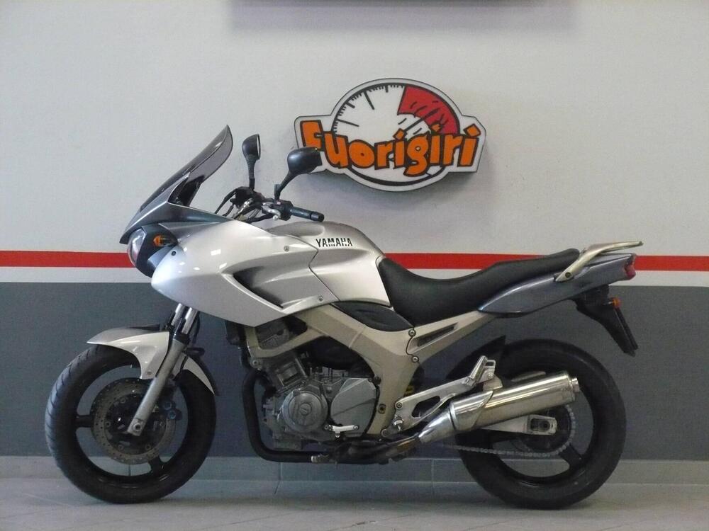 Foto Yamaha TDM 900