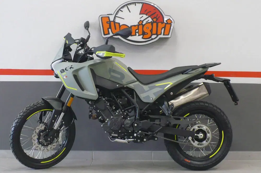 Benelli BKX 125
